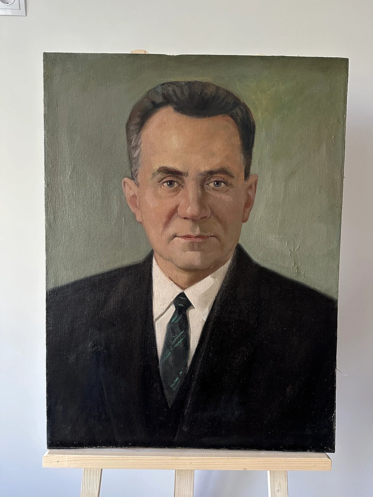 Original oil painting, gift, ukrainian painting, wall art, socialist realism, male portrait, Men